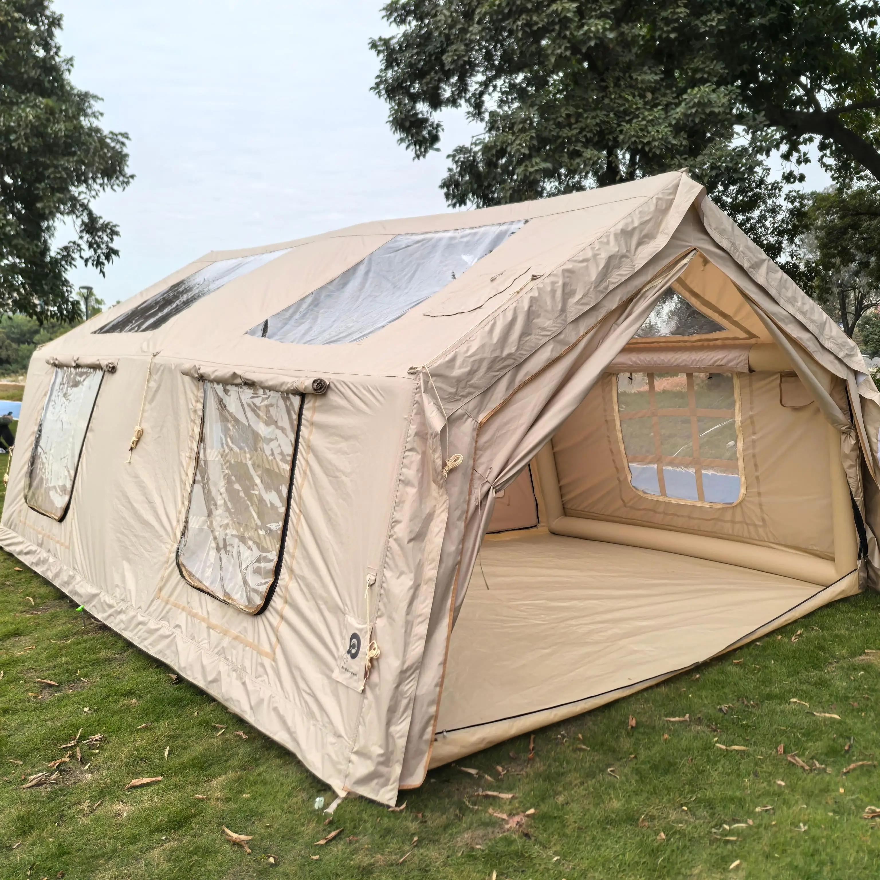 Super large single bedroom quick set up inflatable tent, suitable for family camping, heavy  Oxford air pump, double layer