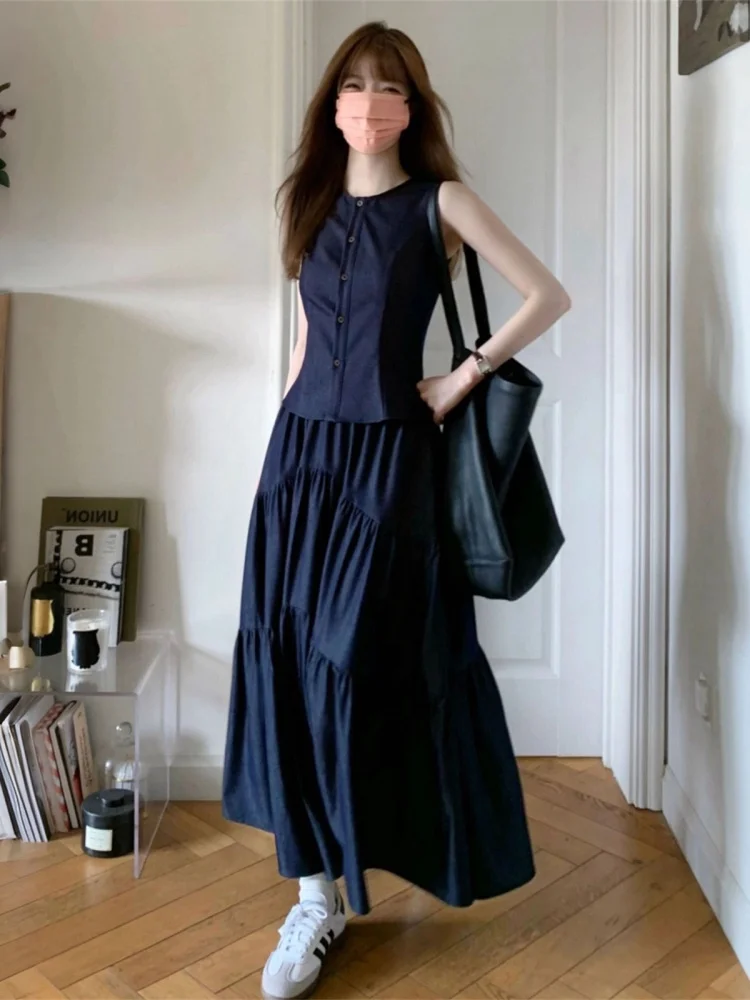 

Модный комплект из двух предметов в корейском стиле: облегающий топ без рукавов и юбка-миди для женщин, элегантный и шикарный летний наряд.