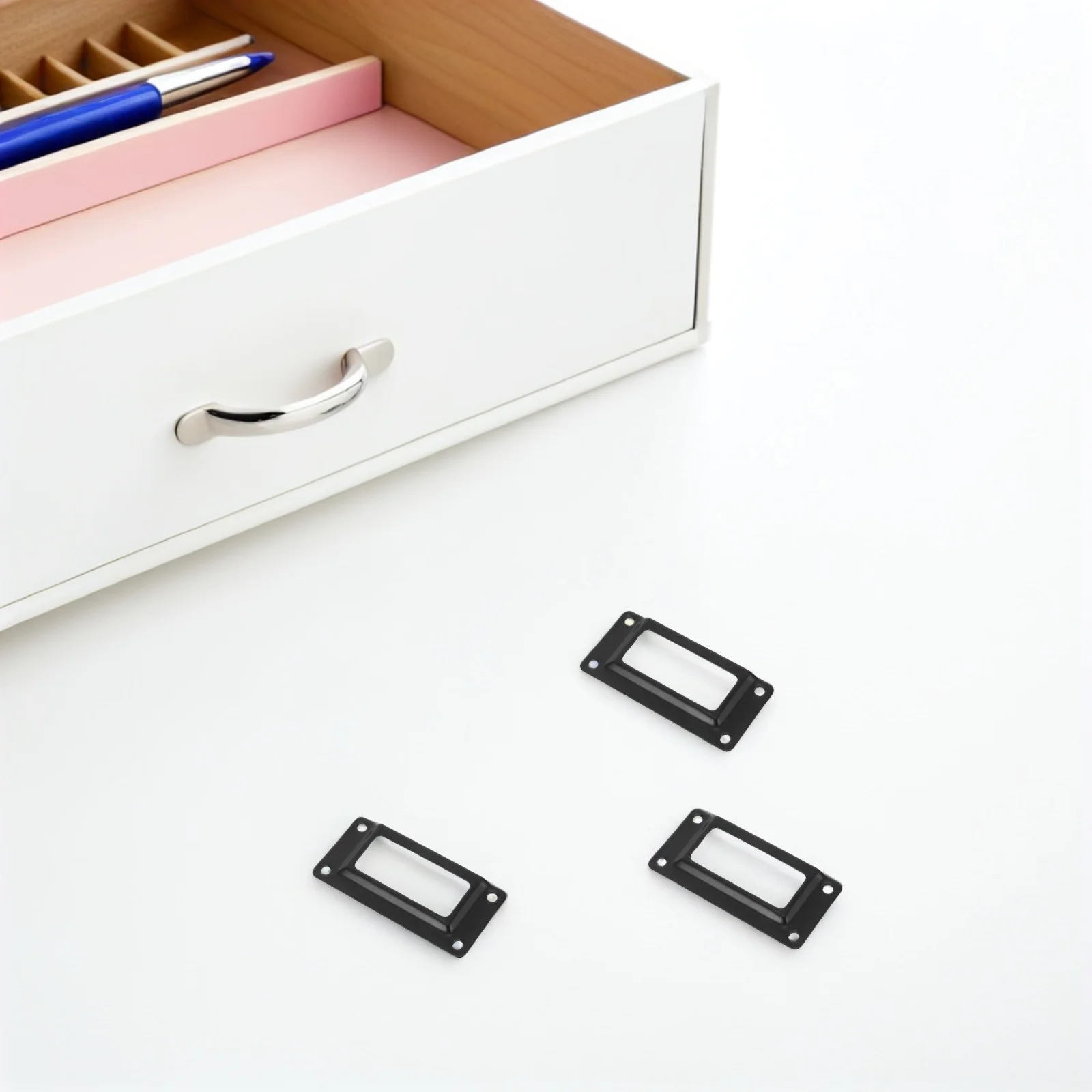 

Compact Wireless Speaker Outdoor Portable Waterproof Stereo with Built-in Mic for Travel and Entertainment