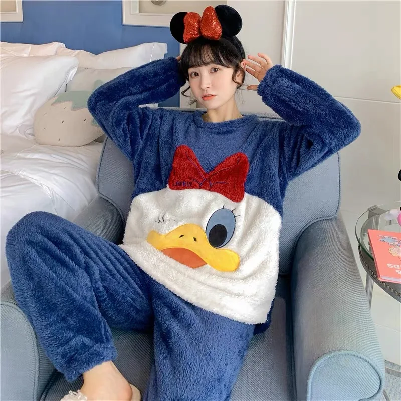 Cartoon Disney Donald Duck Pajamas Winter Crew Neck Coral Fleece Loungewear Two-piece Set New Mickey Mouse Women\'s Pajamas