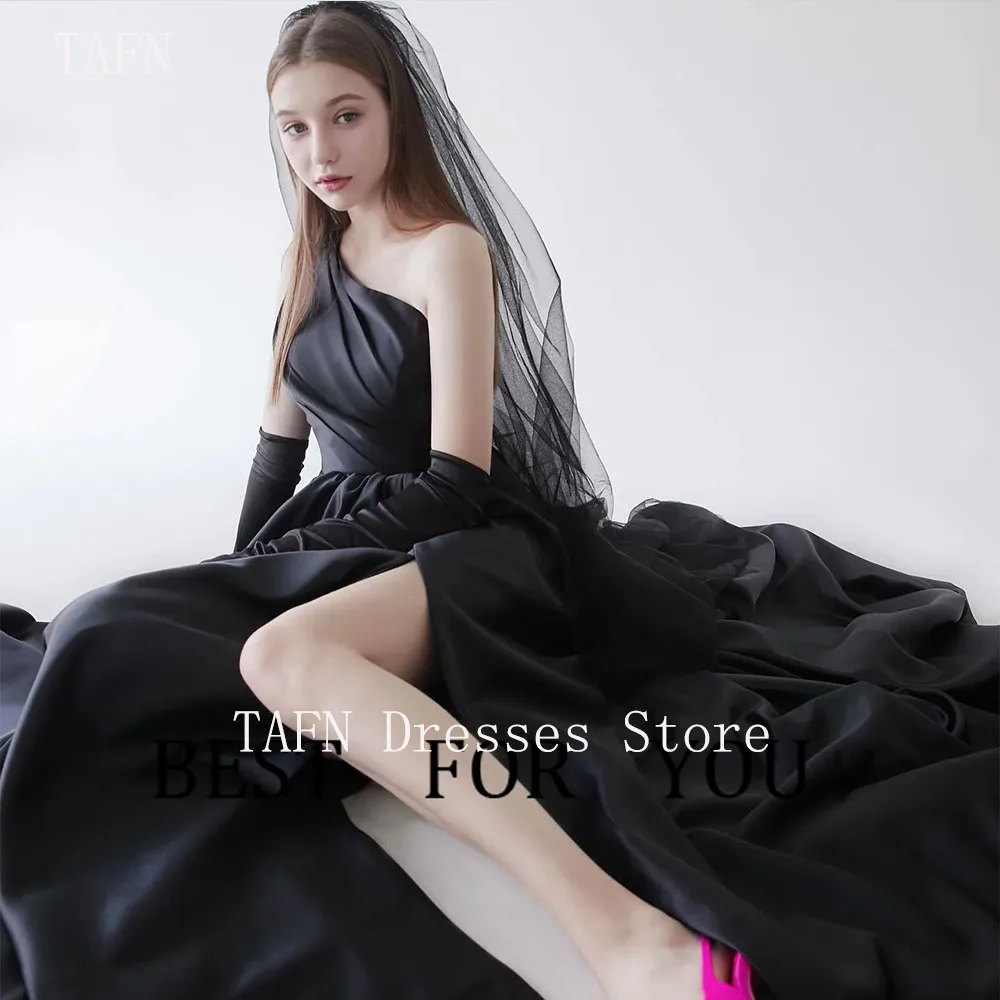 TAFN One-Shoulder Korea Evening Dress Custom Made Outdoor Black Satin Wedding Dresses Side High Slit Bridal Gown Photo Shoot