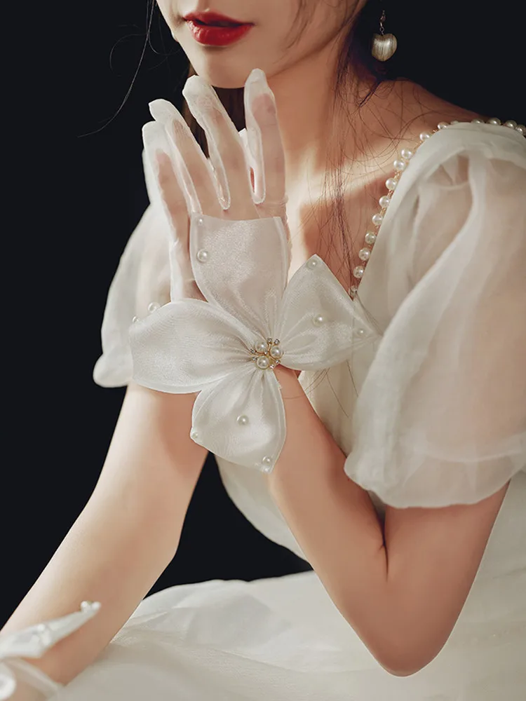 

New French Bride Gloves Butterfly Short White Mesh Satin Gloves Wedding Dress Accessories Photography Studio