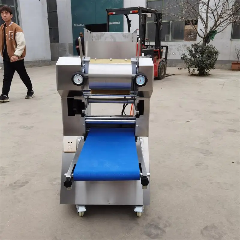 آلة، آلة صنع المعكرونة الطازجة آلة صنع المعكرونة اليابانية الصناعية الأوتوماتيكية، قطع المعكرونة الإيطالية متعددة الوظائف