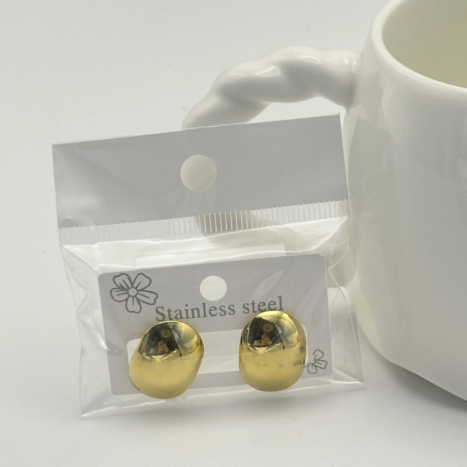 

Fashion Simple Geometric Oval Stud Earrings, Stainless Steel, Asymmetrical Design, Sexy Style, All Seasons, Women's Jewelry