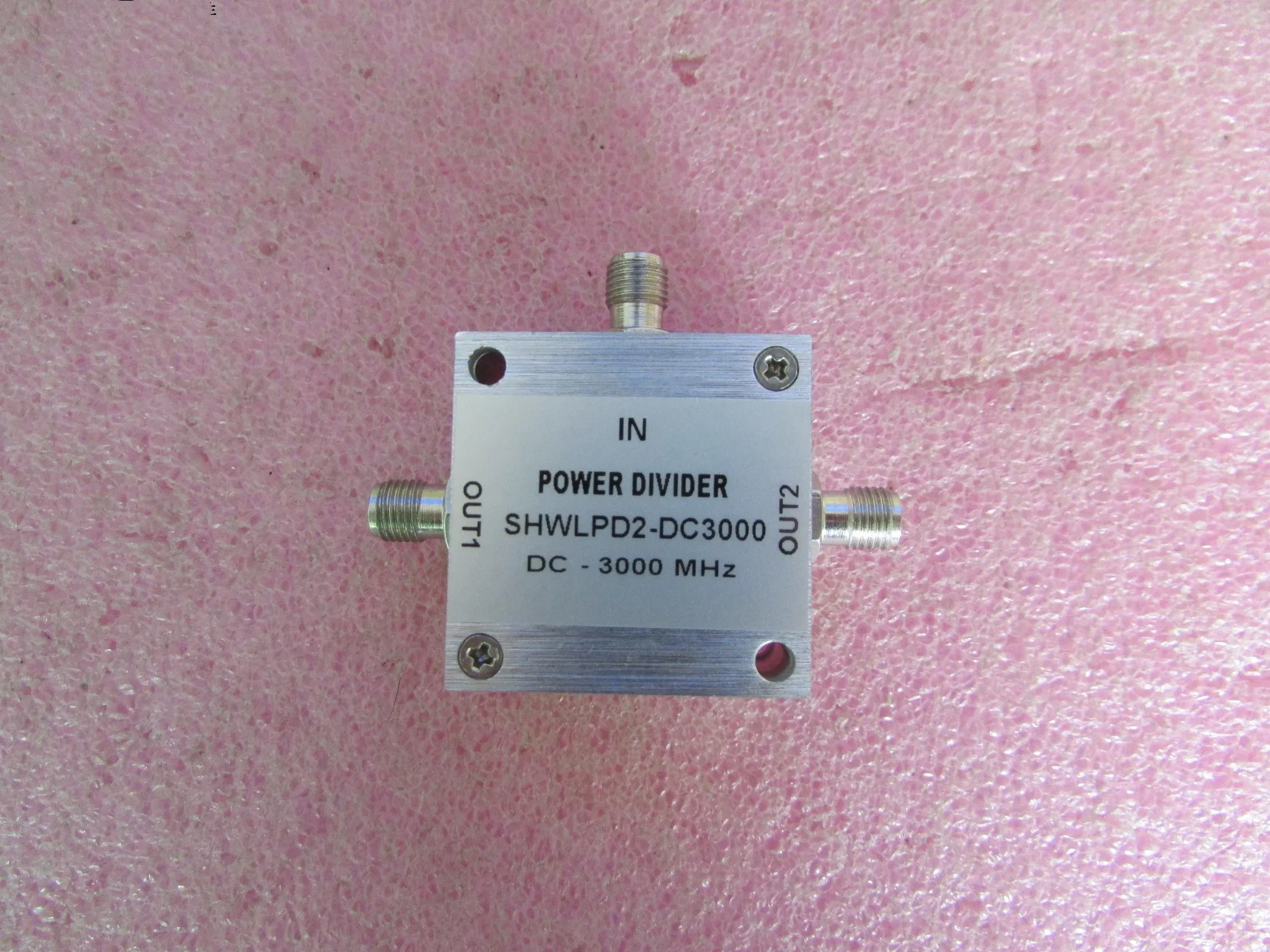 SHWLPD2-DC3000  DC-3000MHz SMA One in two RF coaxial power divider