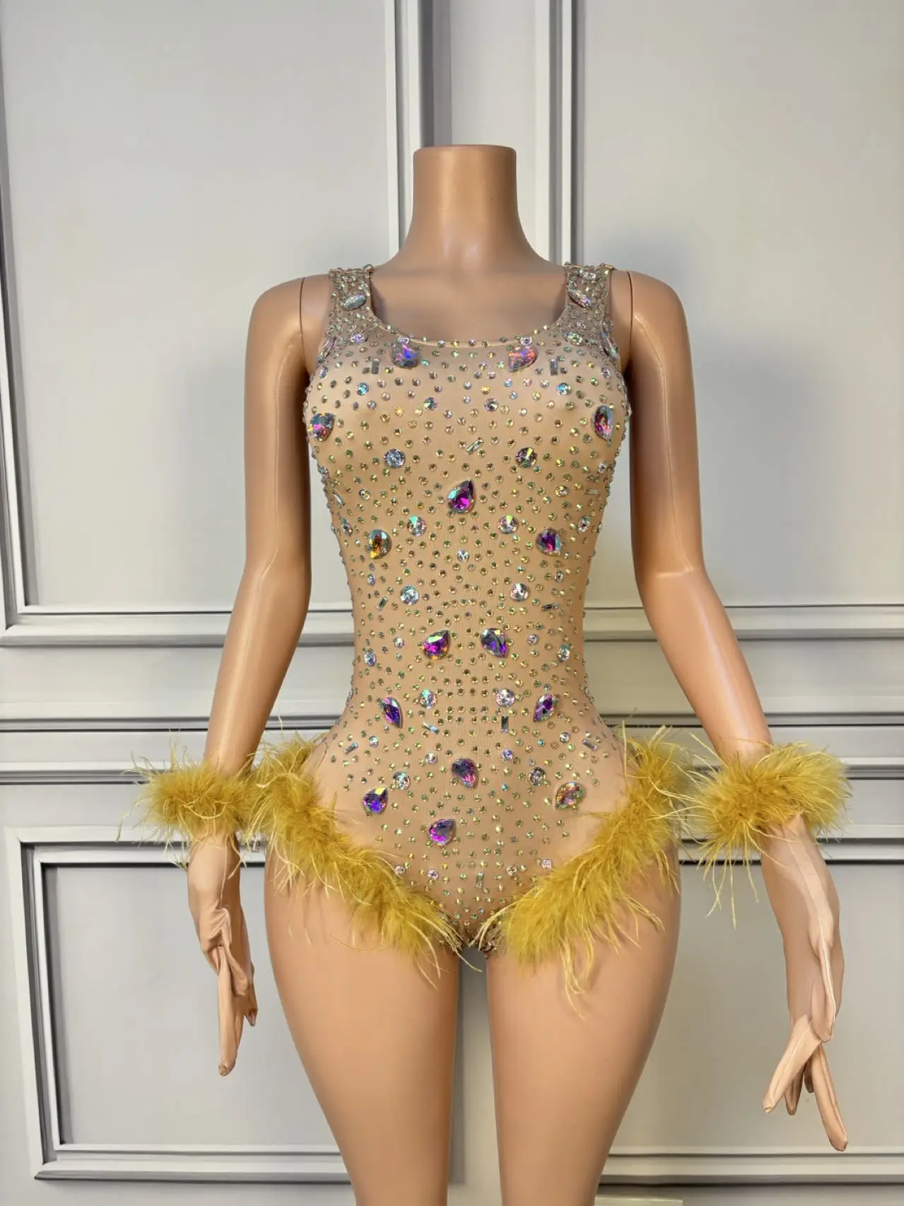 

Huangmao Sparkly Luxury Diamonds Bodysuit Women Birthday Gowns Halter Style Feather Black Girls Short Prom Dresses with Gloves