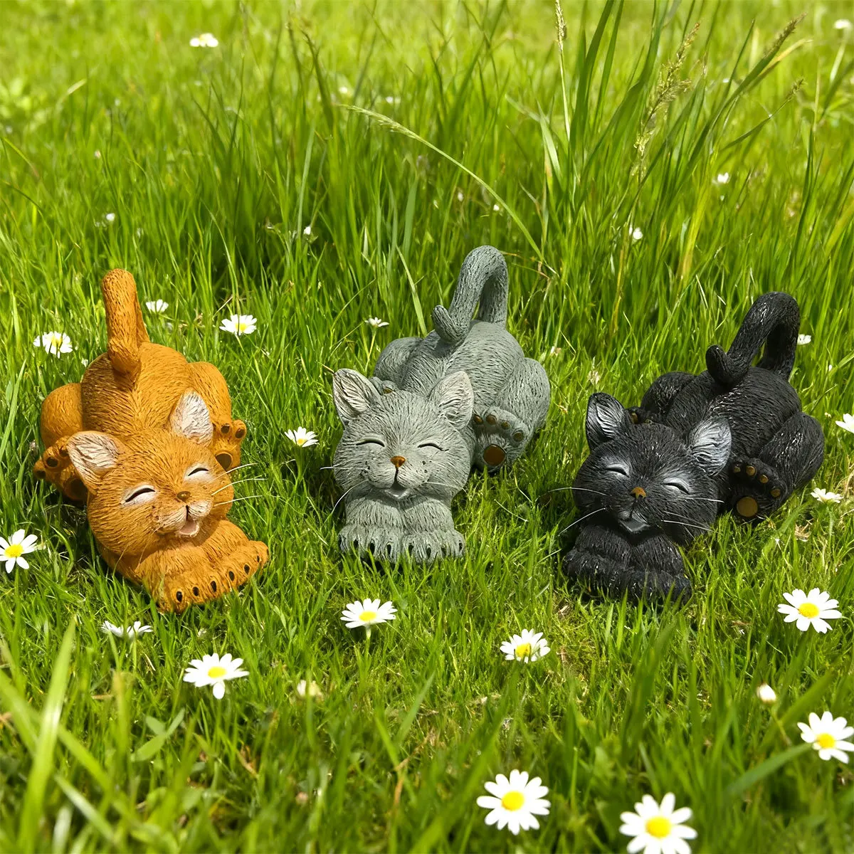 

Resin Animal Garden Decor: Handcrafted, Whimsical Smiling Cat Garden Ornament Home Decoration Accessories Decor