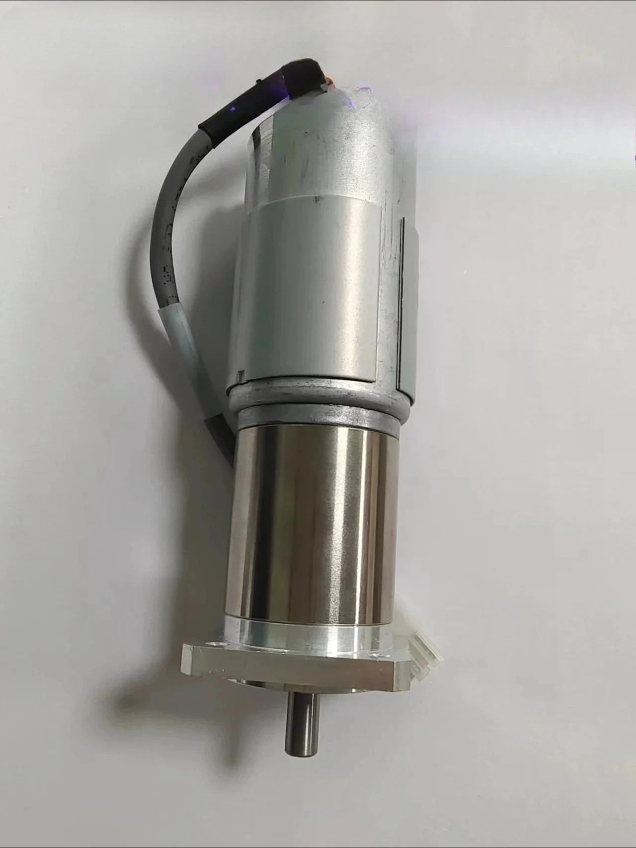 Printing Machine Parts 125/MOMENTUM Roll Solvent Rod Motor 1015137 Solvent Motor