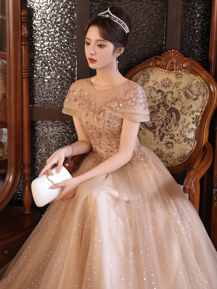 

Элегантное вечернее платье на одно плечо для женщин: модное, роскошное, для торжественных мероприятий, с коротким рукавом, А-силуэт, юбка-миди