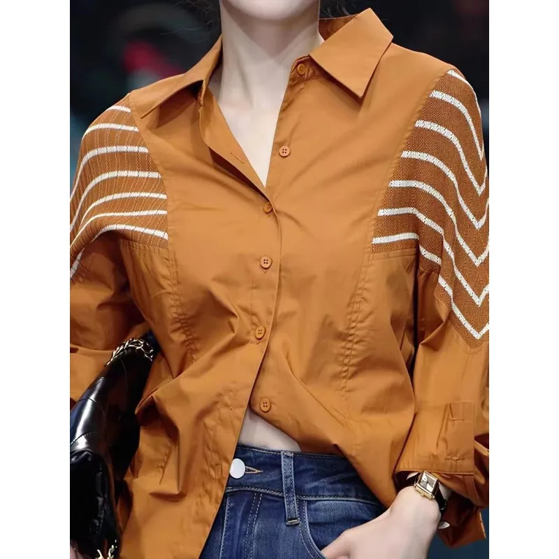 세련되고 우아한 스트라이프 배색 싱글 브레스티드 긴팔 셔츠, 독특하고 시크한 루즈핏 탑