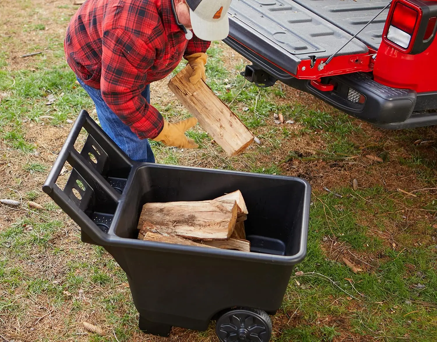 Large Capacity Yard Cart, 4.5 Cubic Feet, 200-pound Capacity