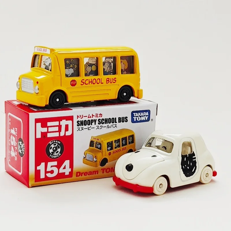 

Genuine Takara Tomy Tomica Imitation Blue And Yellow Snoopy Sister Snoopy Alloy Car Toy Cute Dog Car Toy For Children Xmas Gifts