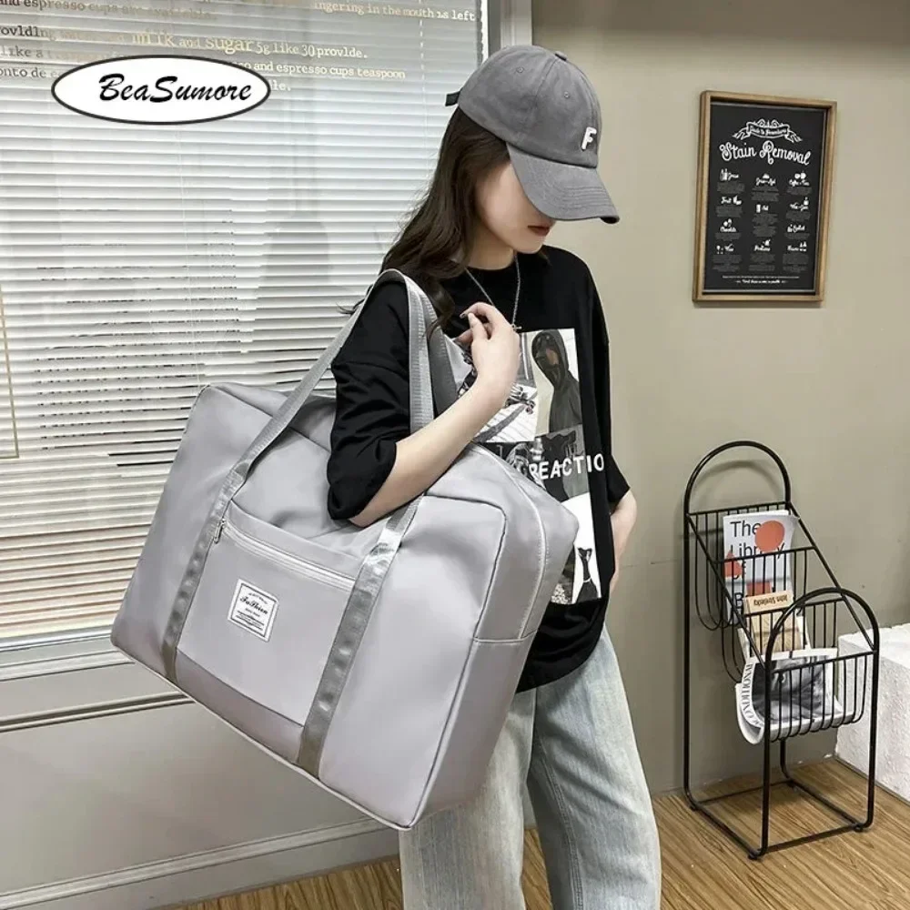 Folding Travel Bags High-capacity Handbag Waterproof Luggage Compartment Travel Storage Portable Shoulder Bag for Men and Women