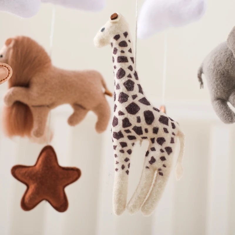 Krippe Mobile Bett Glocke Holz Baby Rasseln Weiche Filz Cartoon Tier Bett Glocke Neugeborenen Spieluhr Hängen Spielzeug Krippe Halterung Baby Geschenke