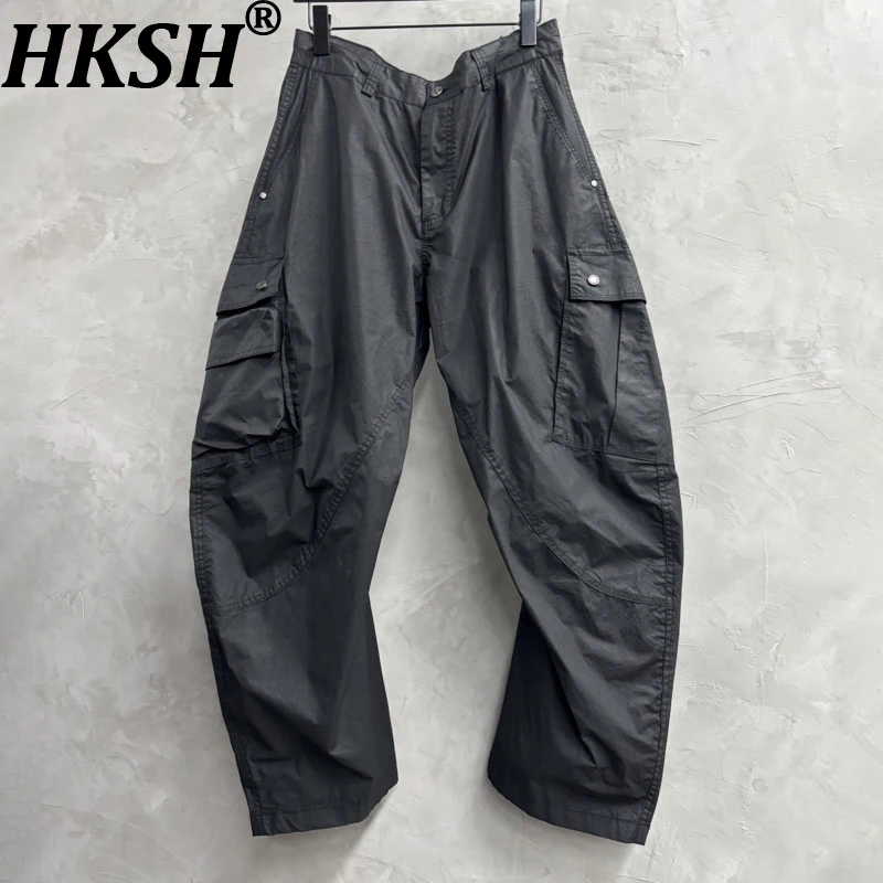 

HKSH Spring Autumn New Men Tide Punk Safari Style Waxed Pockets Draped Trendy Fashion Versatile Loose Casual Cargo Pants HK13978