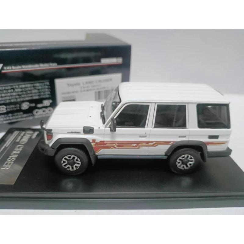 مرحبا قصة 1/43 لاند كروزر 70AX 2023 الراتنج نموذج سيارة الكلاسيكية الكبار هدية تذكارية عرض ثابت