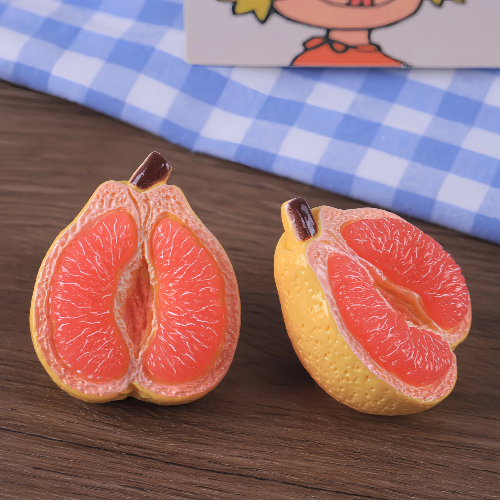 Mini Pomelo Resin Red Yellow Pomelo Fruit Model Replica DIY Craft Miniature Dollhouse Decoration Desktop Ornament Handmade