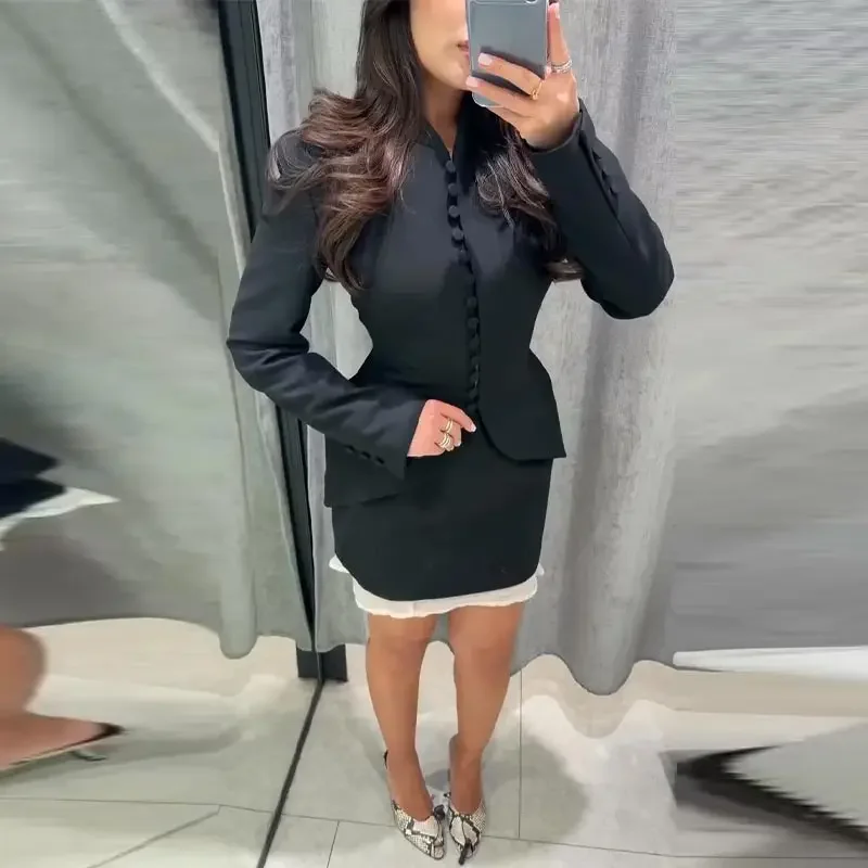 Eleganter, schmaler Blazer mit Knöpfen für Damen, schwarz, einreihig, V-Ausschnitt, lange Ärmel, Damenmäntel, Herbst/Winter 2026, Damenoberbekleidung – Detail 10