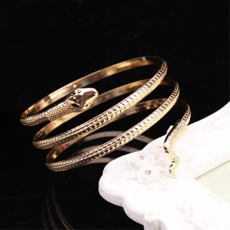 Jewelry Minimalist Fashion Snake Shaped Bracelet with Personalized and Trendy Snake Shaped Binding Elements Arm Ring for Women