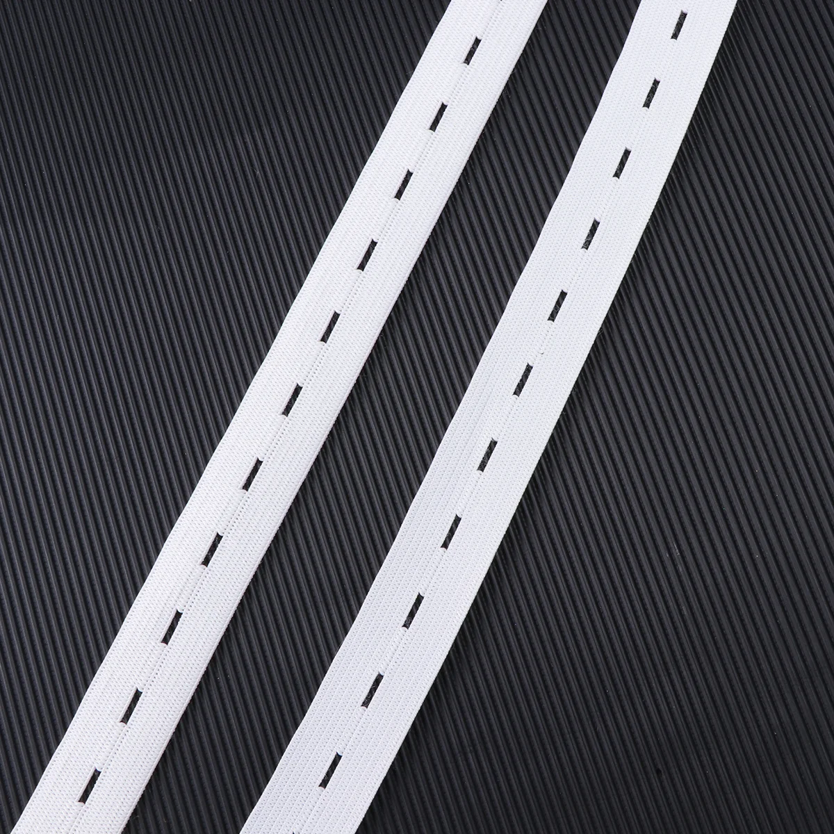 

30 Meter Flat Elastic Band 2.5Cm White Medium Thickness Adjustable For Waistbands Cuffs Necklines Sewing Craft Projects Clothing