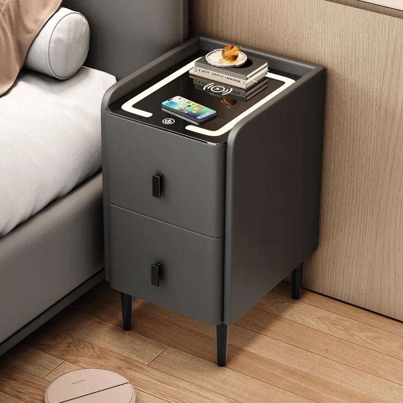 Minimalistische massief houten opbergkast Slim luxe nachtkastje Ultra smal nachtkastje Compacte slaapkamerorganizer met opladen