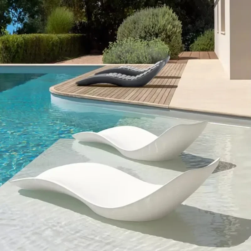 Plastic Pool Lounger New Materials Outdoor Furniture Sun Loungers Modern Teak Wood Chaise Pool Chairs Outdoor Furniture