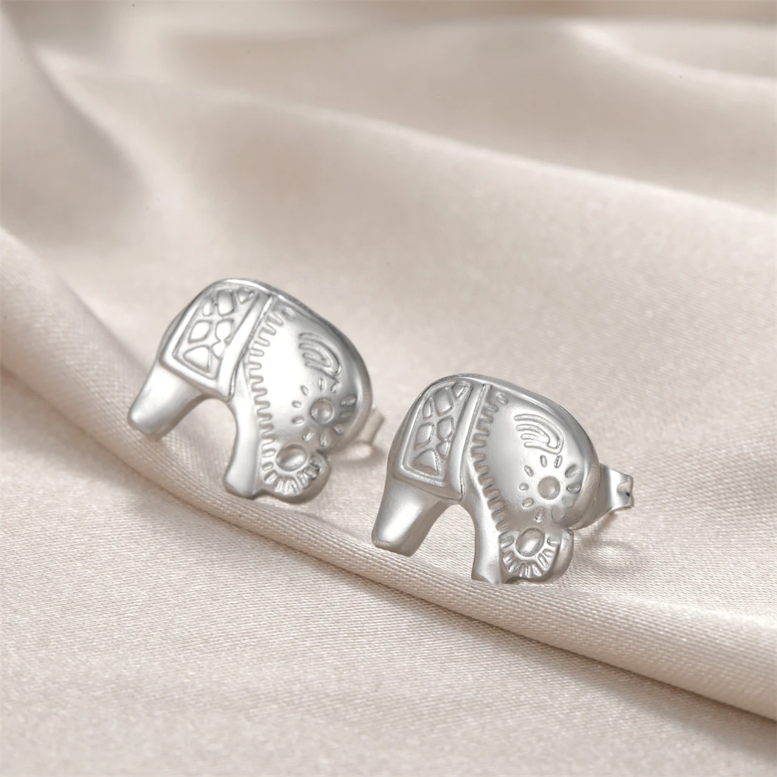 Eueavan Minimalistische Tier-Ohrstecker aus Edelstahl, afrikanische Elefanten-Ohrringe für Frauen und Mädchen, böhmischer Schmuck, Geschenk, Großhandel – Detail 10