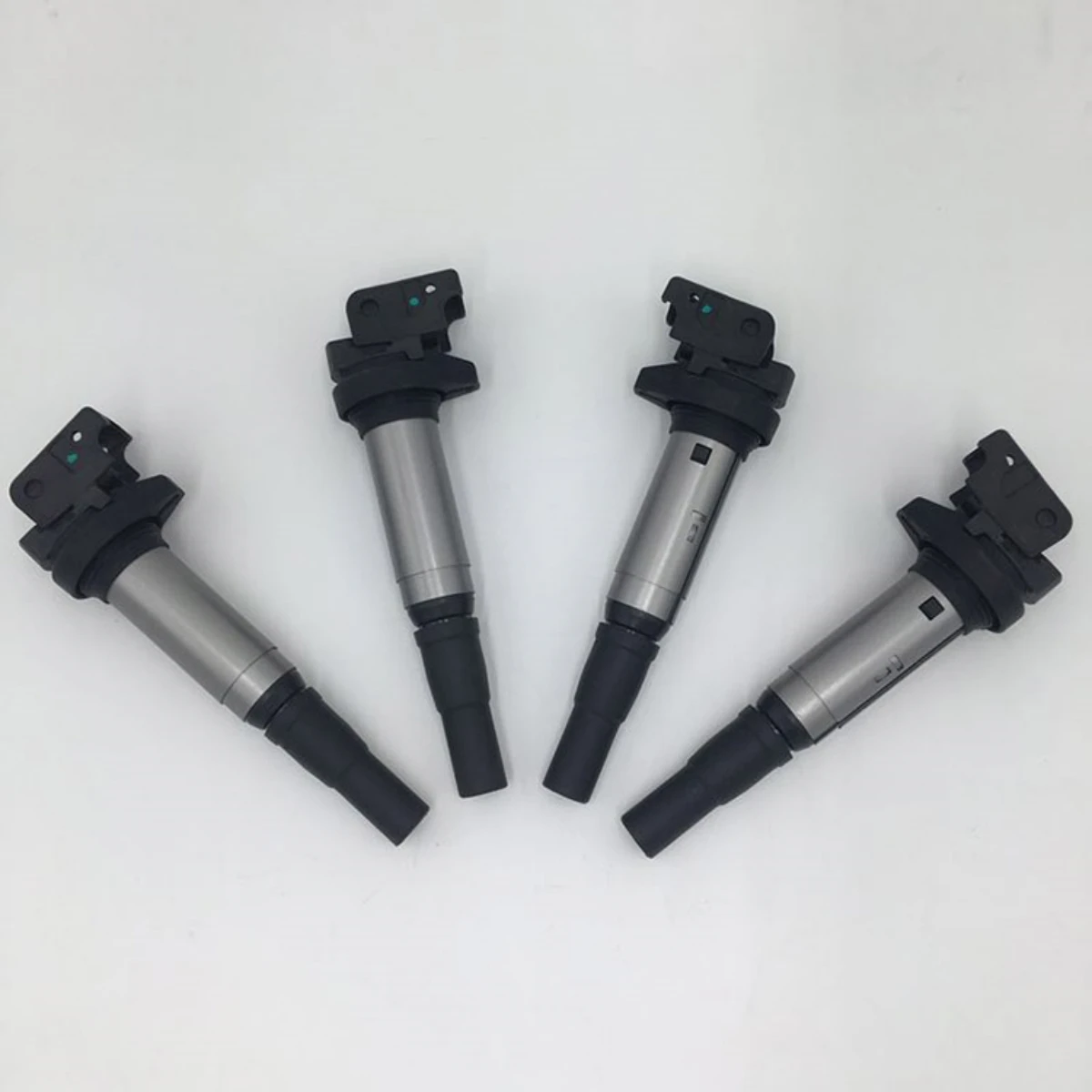 4PC High Quality V757164380 Suitable For Citroen C4 DS3 5 Peugeot 3008 308 RCZ 408 508 5008 Engine ignition coil