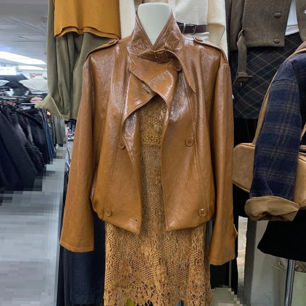 2025 가을 신상 쿠사 스탠드 칼라 더블 브레스티드 숏 로코모티브 여성용 고급 다용도 재킷 트렌드