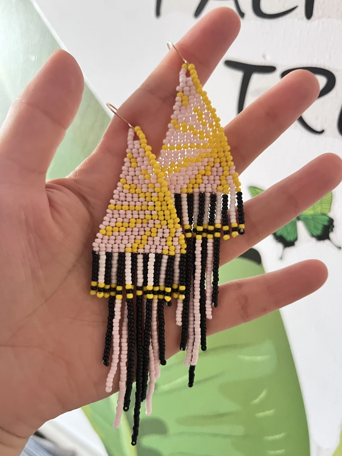 

Beaded earrings Tassel Hand knitting Sunflower Female Symmetry Bohemia Originality Design Alloy Tide Simple Rice bead earrings