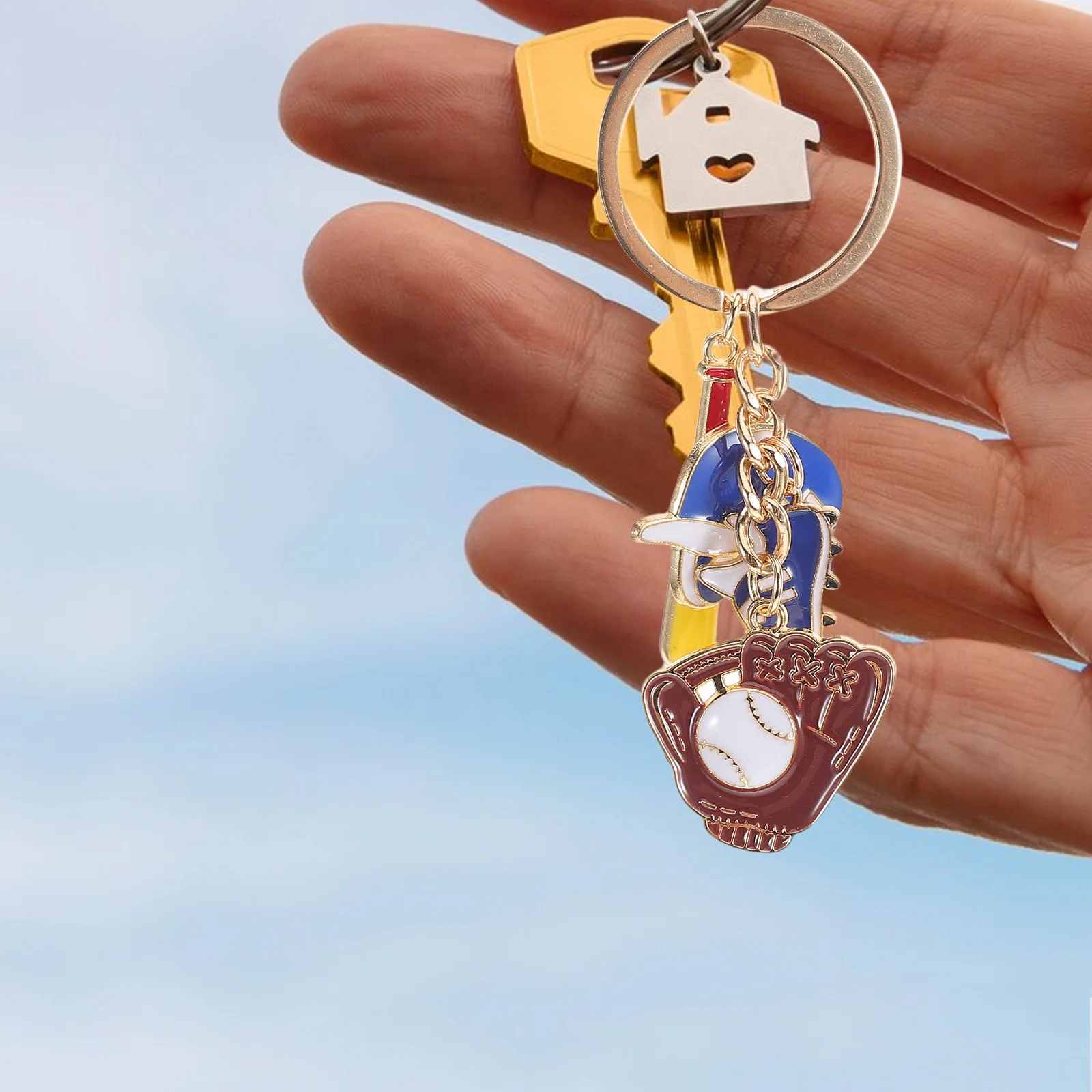 

Baseball Theme Keychain Cute Pendant Bat Athletes Reward Party Favors Charm Accessory Decor