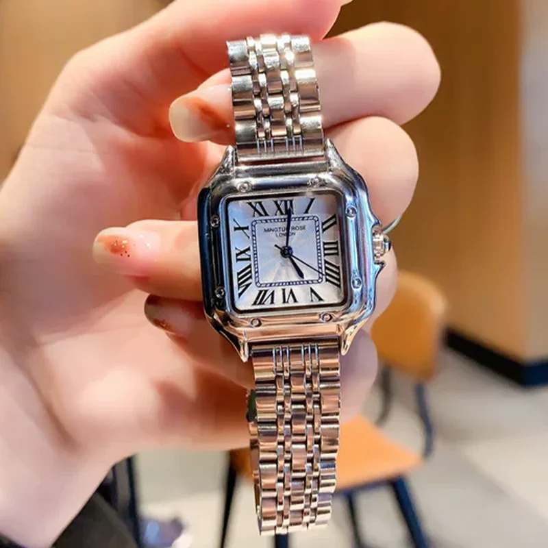 Luksusowy damski zegarek kwarcowy w stylu retro Prosta skala Kwadratowa jakość Pozłacane zegarki damskie Biznesowy składany zegar ze stali nierdzewnej
