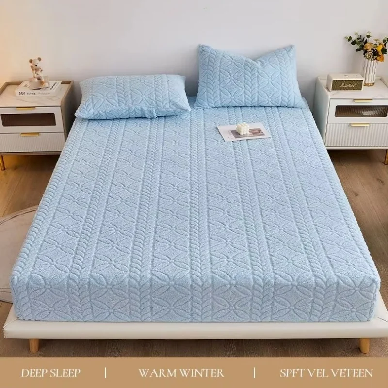 Thick Warm Milk Mattress Cover , Velvet Fitted Sheet , Plush Flannel Winter Comfortable Bed Sheet , Home Decoration ,Bedding Pad