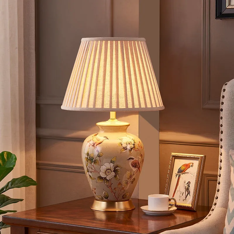 Retro flower-and-bird ceramic table lamp creative living room several hotel model rooms simple table lamp bedroom bedside lamp