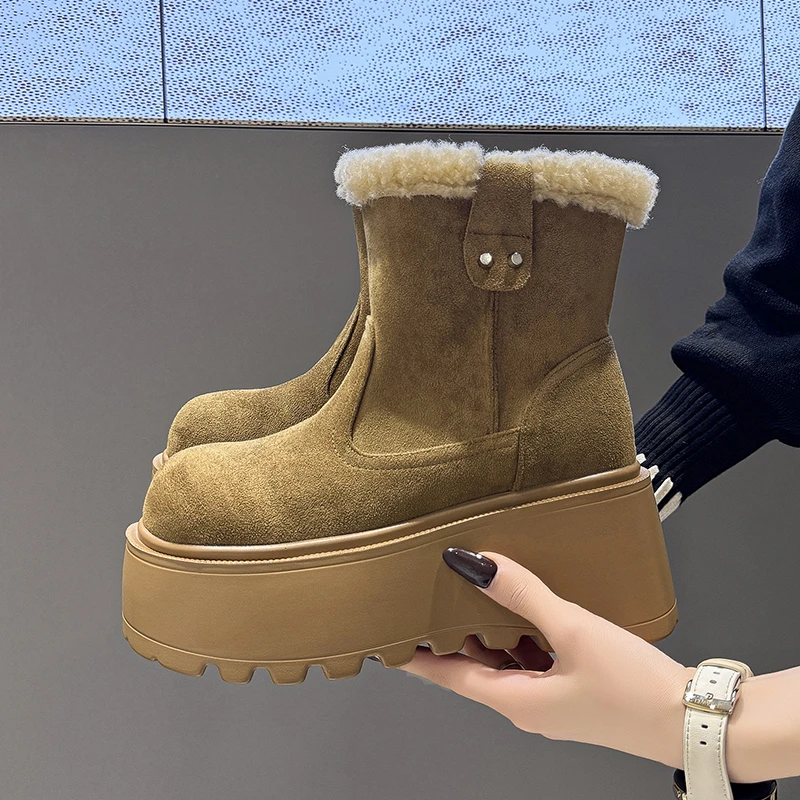 

Новые зимние женские утолщенные теплые хлопковые ботинки на флисовой подкладке 8 см, нескользящая обувь из мягкой кожи с короткими количествоми, теплая обувь на резиновой подошве