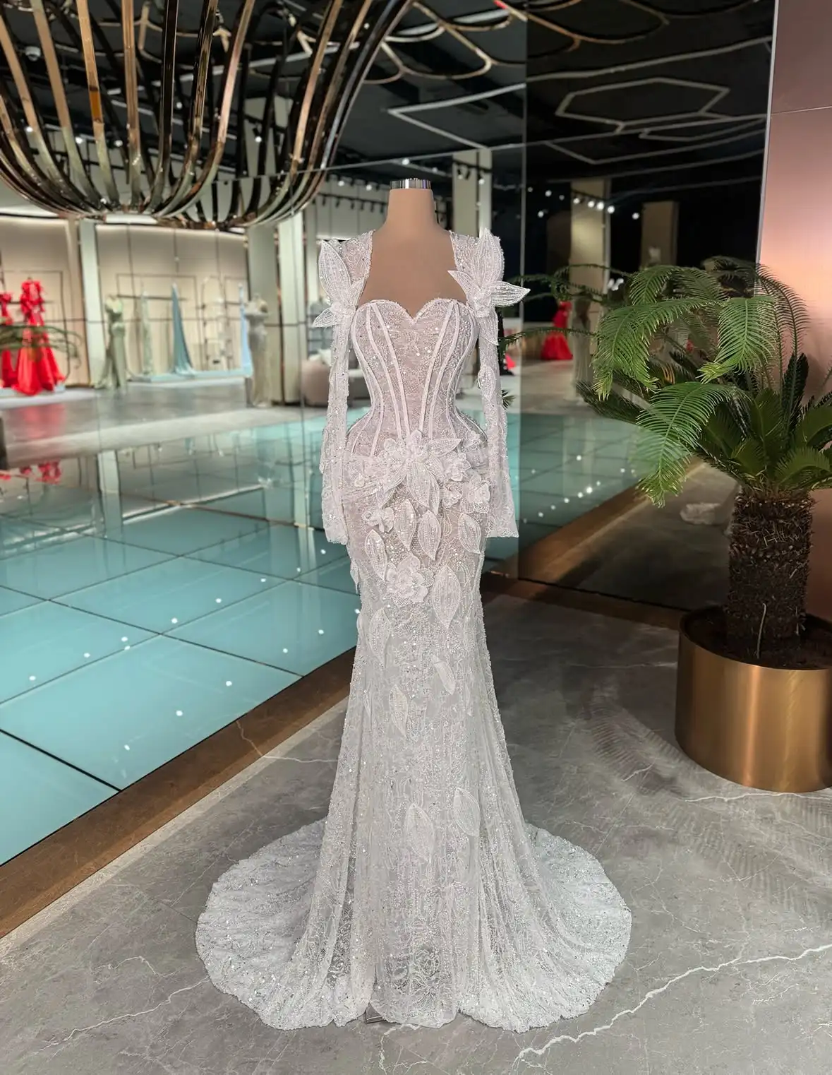 Elegant Ivory Mermaid Prom Dress Sweetheart Long Sleeve Wedding Party Dress Beaded Lace 3D Leaf Design Bridal Dress Customized