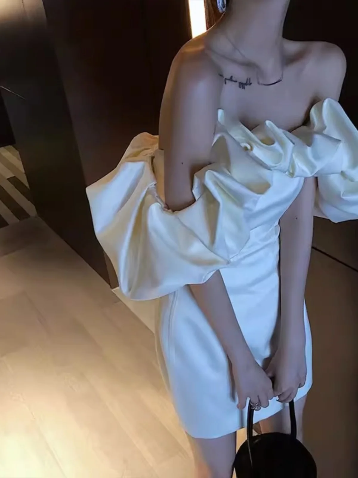 

Женское короткое облегающее платье на одно плечо с завышенной талией Birthday Princ Sle One Shoulder Dr Ele Luxury Sensation Escape для женщин с небольшим размером фигуры