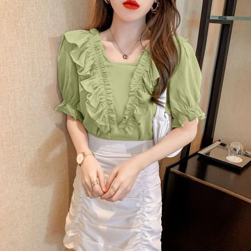 

Французская блузка с V-образным вырезом и рюшами, с коротким рукавом, для женщин, элегантный свободный летний топ с уникальным дизайном, модный шик, новинка ​