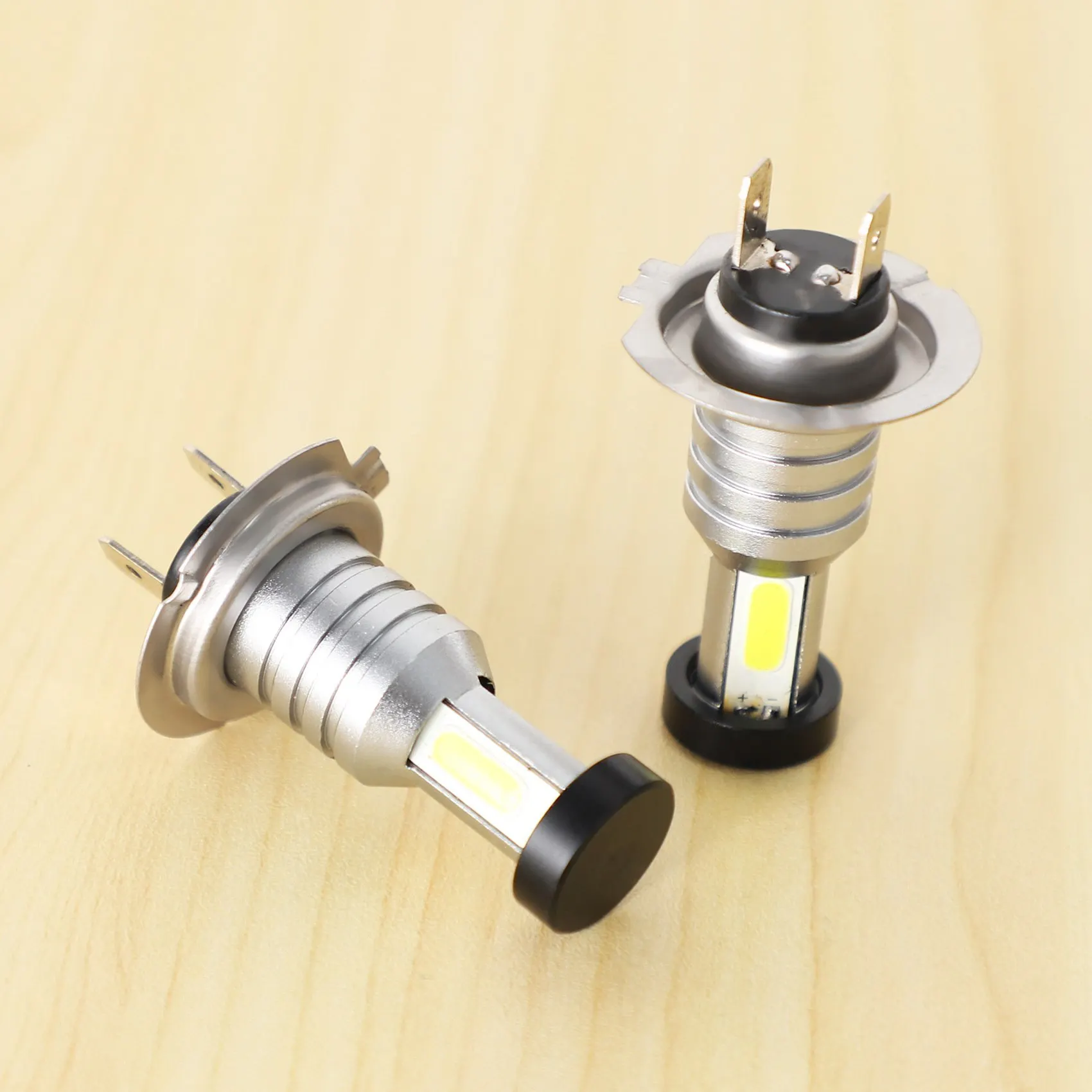 

2X H7 LED Headlight Bulb Kit High Low 100W 30000LM Super Bright 6000K White-A61E