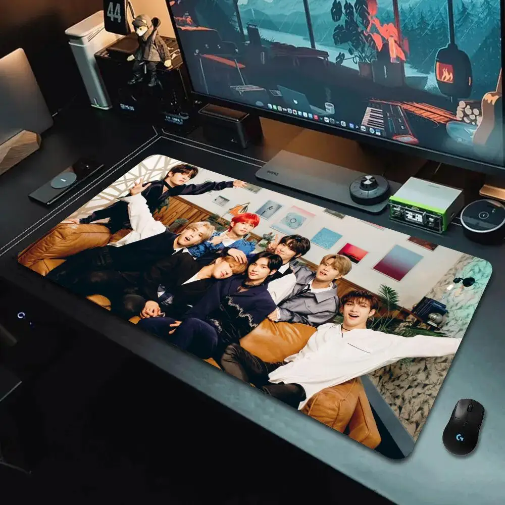 

S_Strays Boys Kidss escritorio pc gamer anime Mouse bureau Pad Rubber teclado Mouse Office gadgets valorant tapis de souris Pad