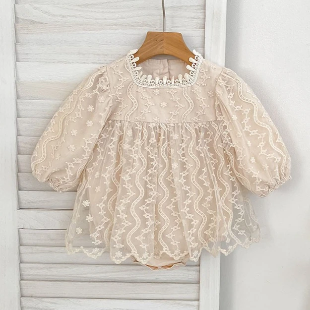 

Girls Onesie 2025 Spring and Autumn New Childrens Clothing Girl Baby Lace Mesh Yarn Bubble Sleeve Onesie Casual Sweet and Lovely