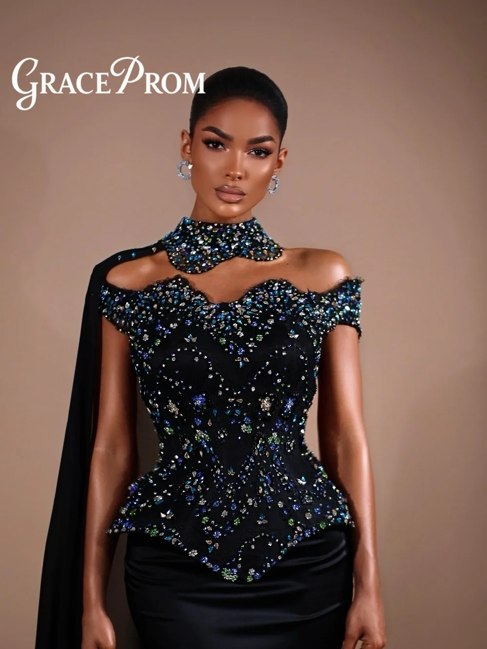 GraceProm High Neck Cutout Black Evening Dress 2026 Blue Crystal Carpet Gown Fashion Floor-Length Party Gown robes de soirée