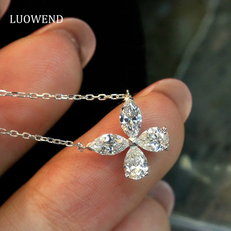 

LUOWEND 18K White Gold Necklace Romantic Clover Design 0.70carat Real Natural Diamond Pendant Necklace for Women Engagement