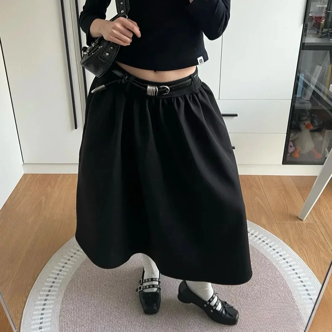 Spring and Autumn Design Niche Low Waist Elastic Black Skinny Silhouette Fluffy Skirt Skirt High-end Temperament Women