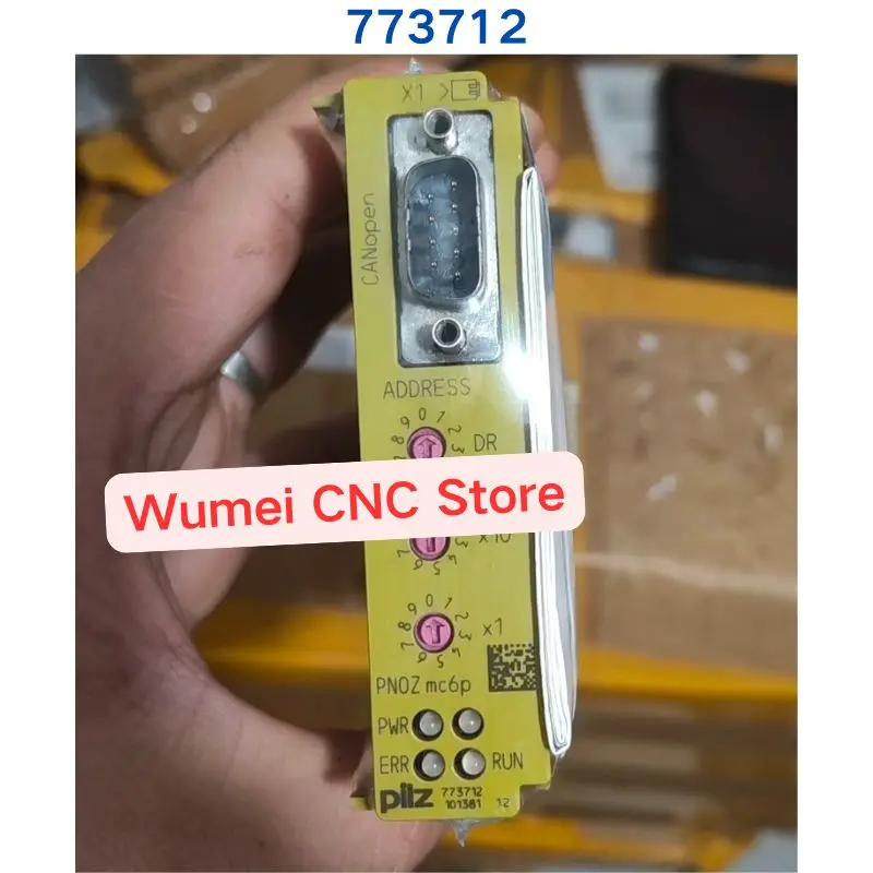 

Совершенно новое реле PILZ PNOZ mc6p 773712.