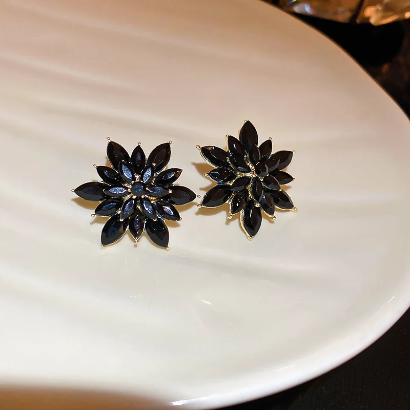 Übertriebene Luxus Kristall Blume Ohrstecker Damen Temperament Elegantes Modedesign Hochzeit Schmuck Valentinstag Geschenke