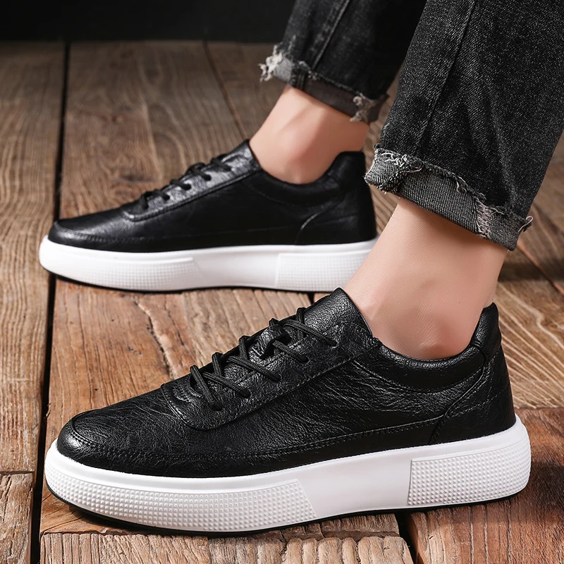 Men's Loafers Shoes Classic Men's Sneakers Platform Slip on Casual Shoes for Men Leather Sneakers New Comfort Flat Shoes Male