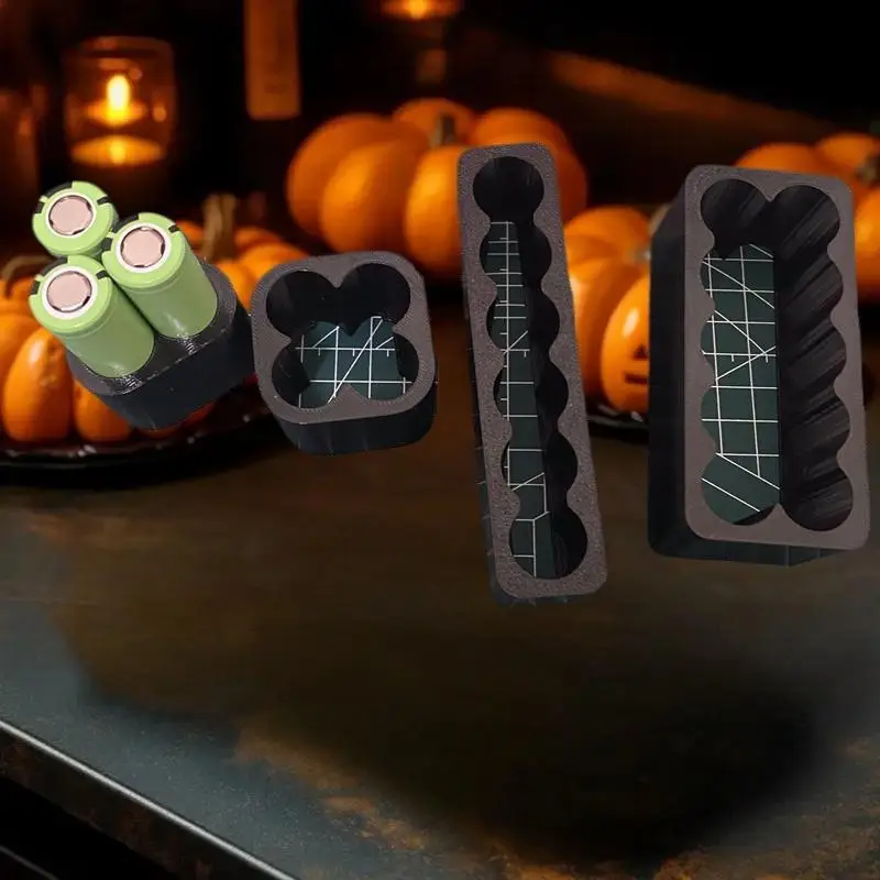 Maschera per saldatura a punti batteria 1/4 pezzi 18650 - Dispositivo di allineamento di precisione per gruppo batteria al litio, lavorazione CNC