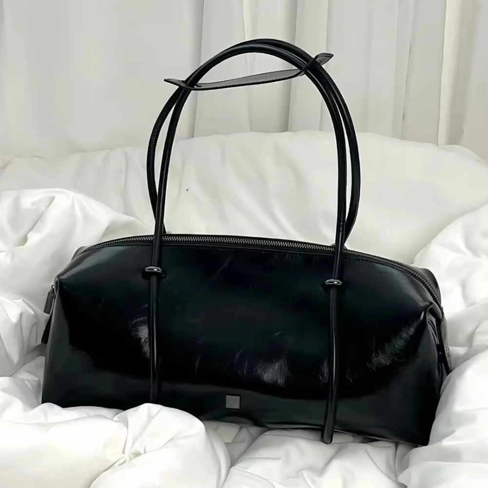 

Women Stylish Armpit Bag Large Capacity PU Boston Pillow Bag Casual Clutch Handbag Solid Color Zipper Closure for Outdoor Travel
