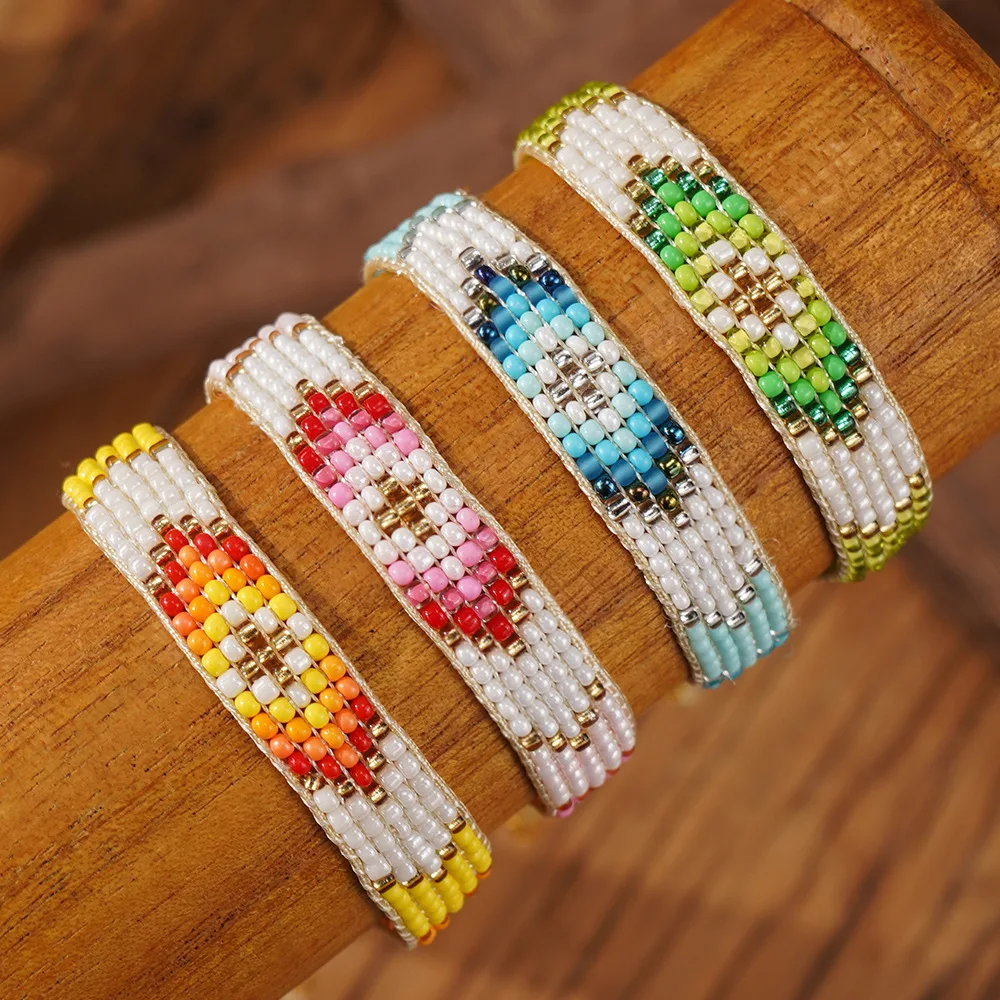 ZGMXR Rice bead bracelet Geometry Gradient color Arrow Hand-woven Pattern Original Adjustable  Fashion Bohemia Beaded bracelet